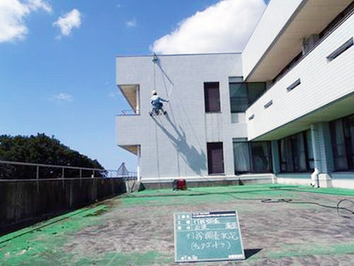 静岡県　公共建築物の外壁打診調査をしました。